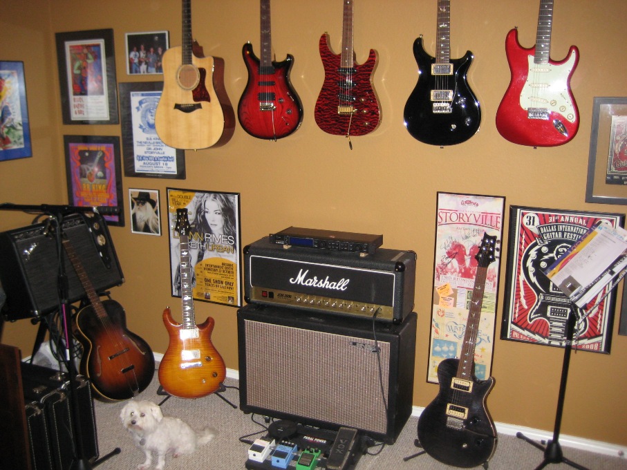 Office-Aug2010.JPG