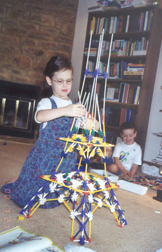 knex eiffel tower